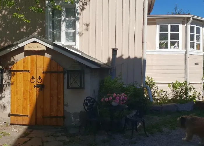 펜션 Katariinan Kamari *