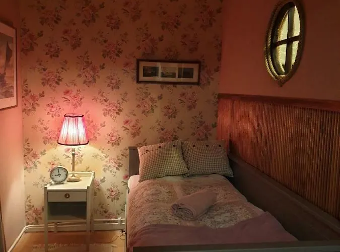 بيت للعطل Katariinan Kamari رآهي