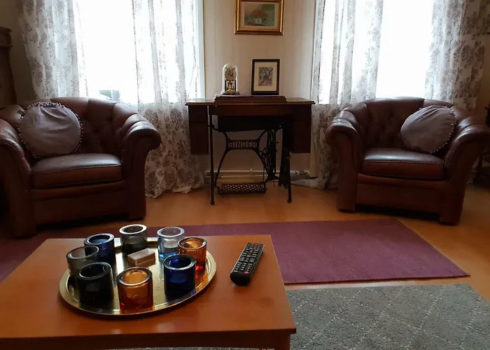 Katariinan Kamari * 라헤